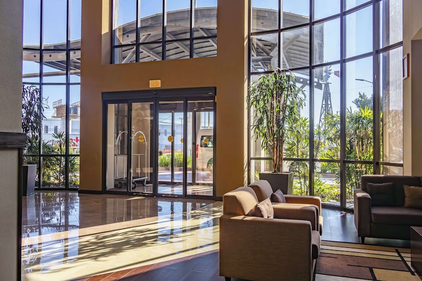Best Western Premier Monterrey Aeropuerto
